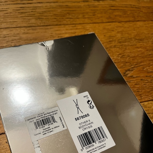 Swarovski x Skims Millenia Octagon Body Chain - Picture 6 of 6